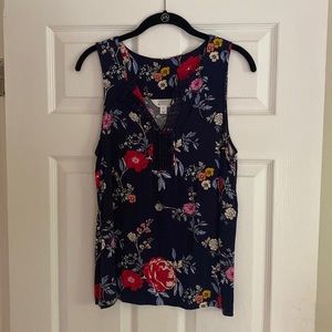 Market and Spruce navy blue floral tank top